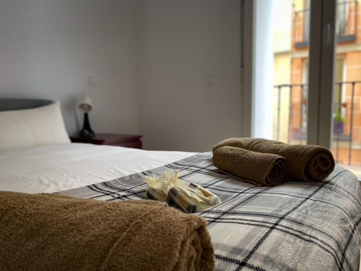 Sol Apartamento En Madrid Centro Luaran gambar